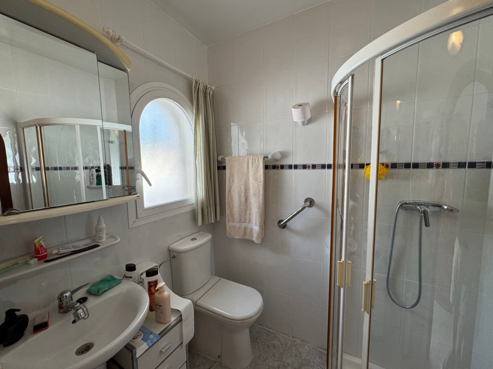 5 bedroom Villa for sale in Benissa with pool garage - € 550,000 (Ref: 9284860)