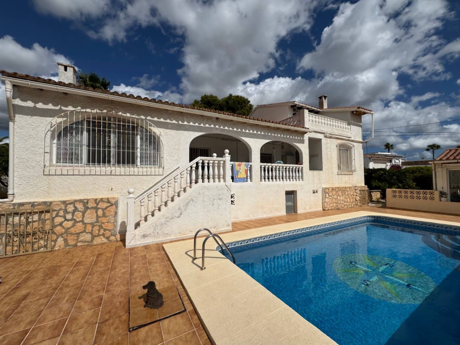 5 bedroom Villa for sale in Benissa with pool garage - € 550,000 (Ref: 9284860)