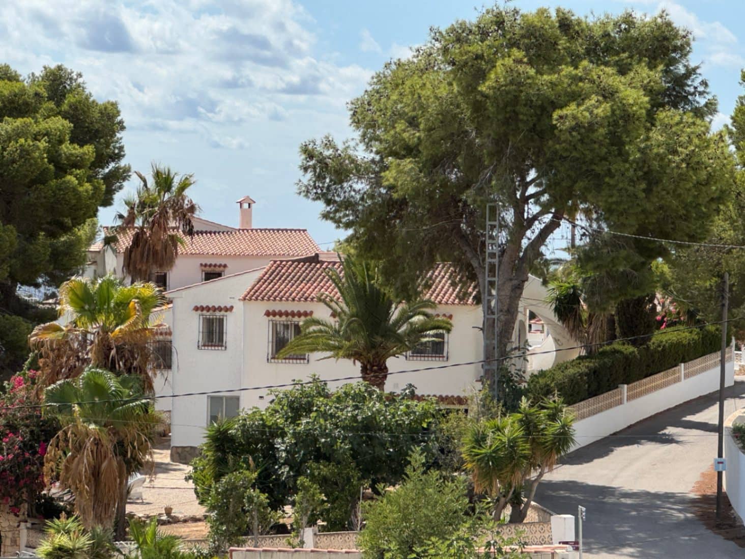 5 bedroom Villa for sale in Benissa with pool garage - € 550,000 (Ref: 9284860)