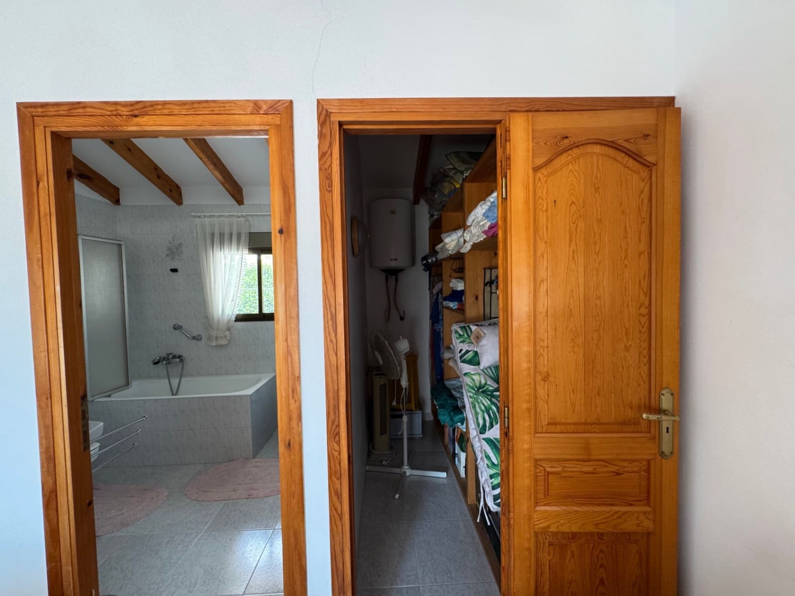 5 bedroom Villa for sale in Benissa with pool garage - € 550,000 (Ref: 9284860)