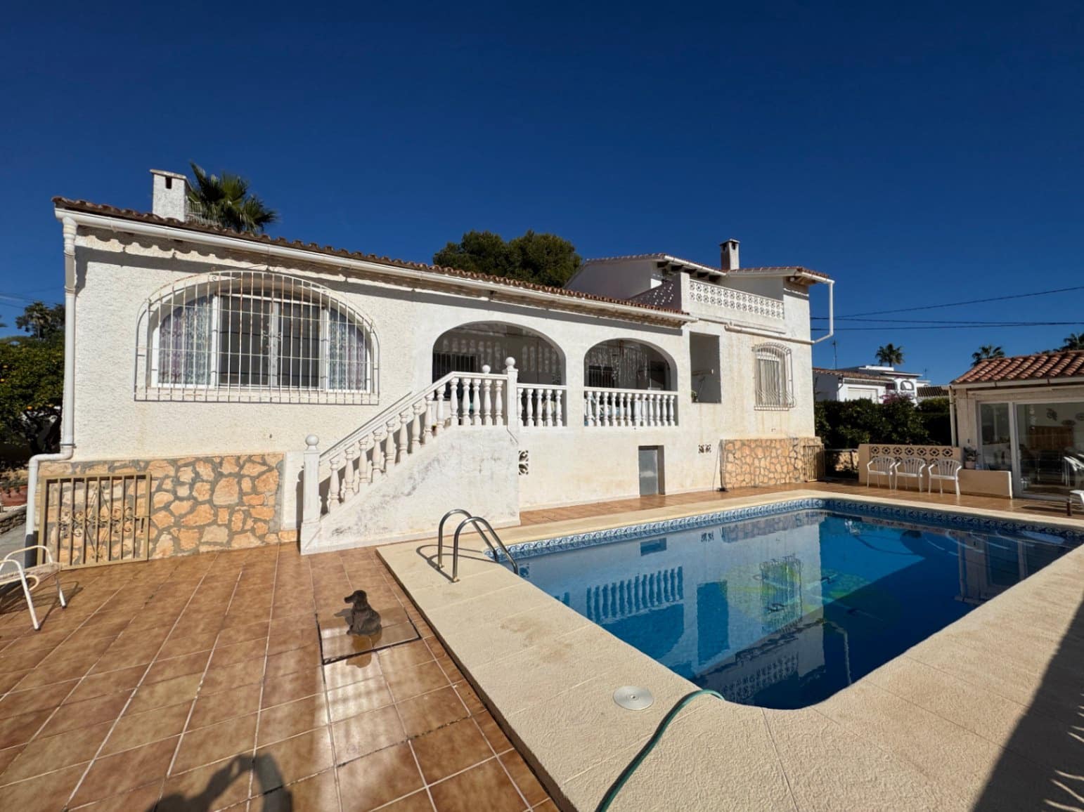 5 soveværelse Villa til salg i Benissa med swimmingpool garage - € 550.000 (Ref: 9284860)