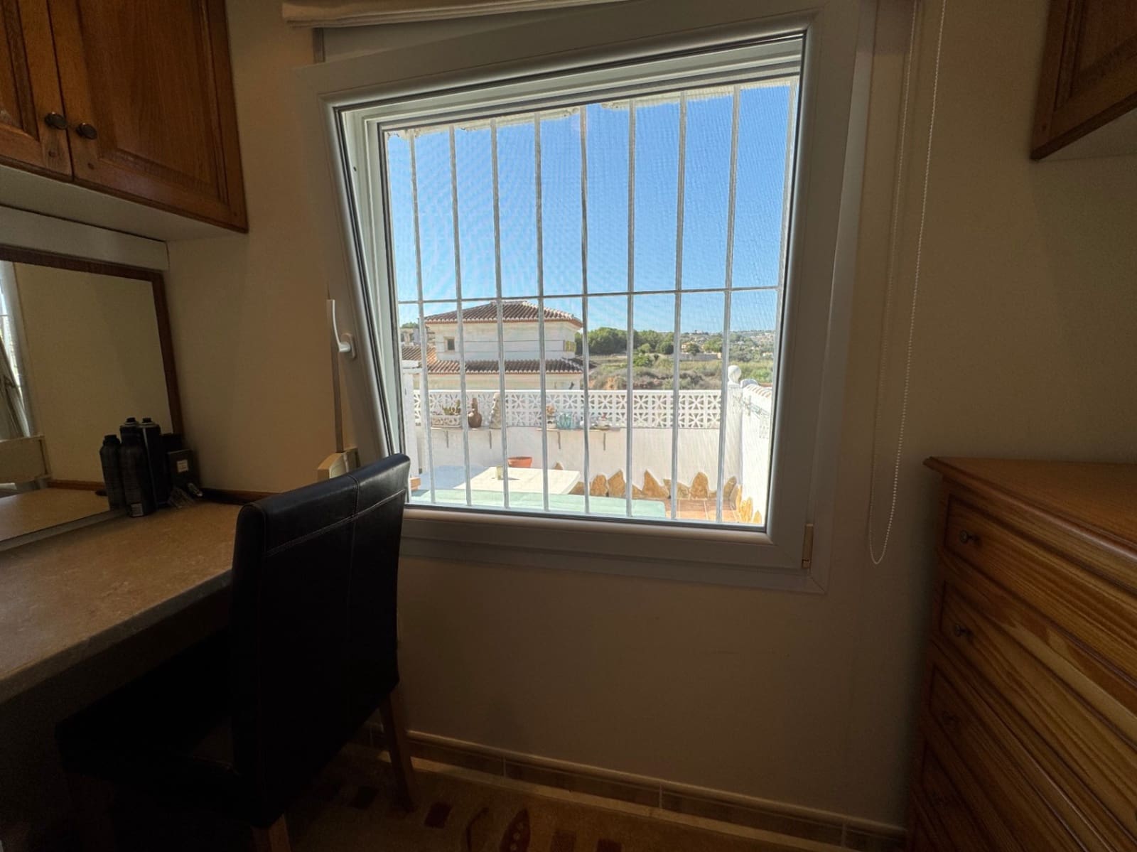 2 quarto Bungalow para venda em Moraira com piscina garagem - 275 000 € (Ref: 9296610)