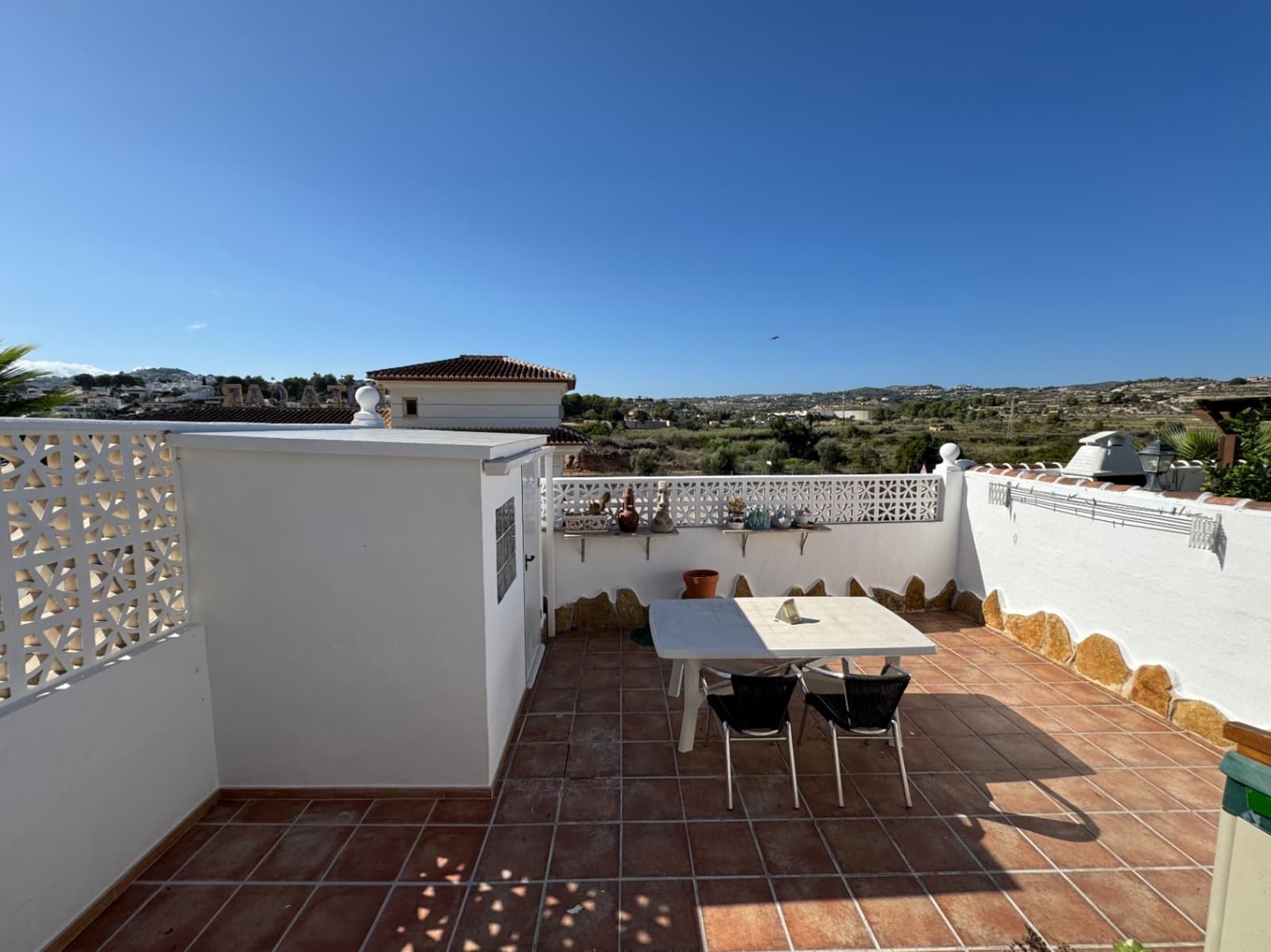 2 quarto Bungalow para venda em Moraira com piscina garagem - 275 000 € (Ref: 9296610)