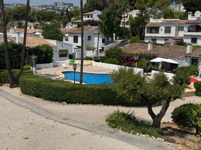2 soverom Bungalow til salgs i Moraira, Teulada-Moraira med svømmebasseng - € 330 000 (Ref: 9330067)