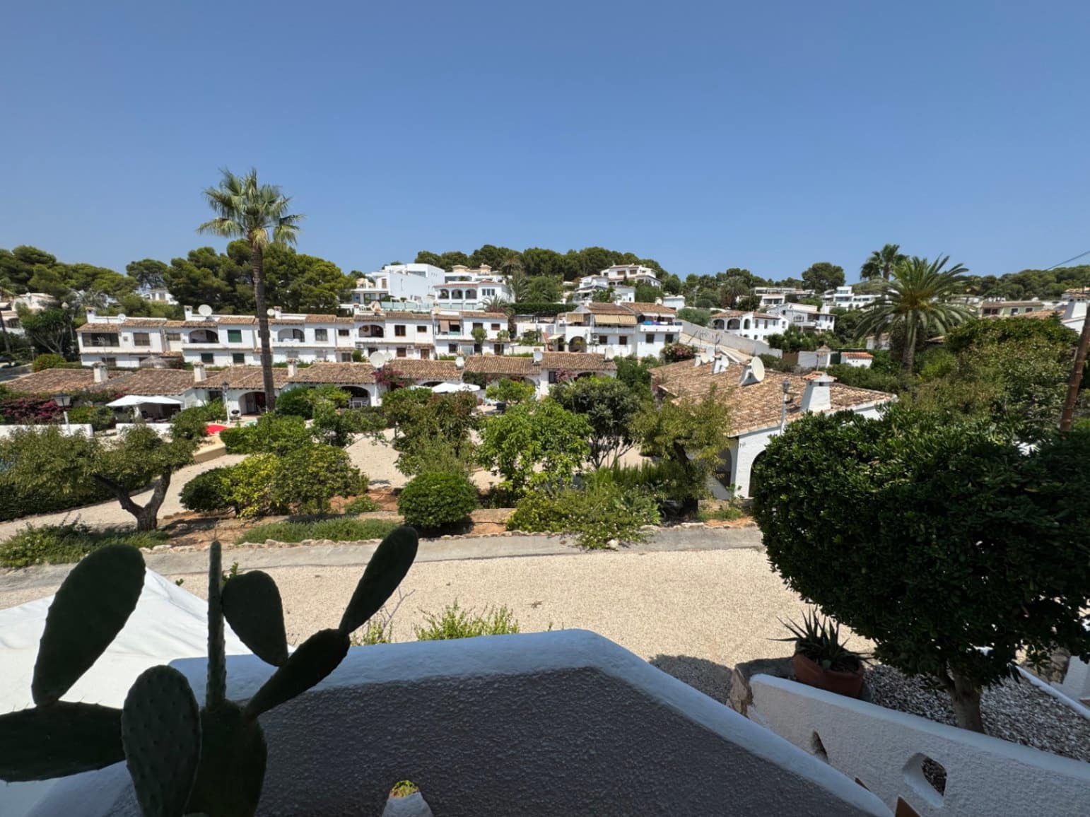 2 slaapkamer Bungalow te koop in Moraira met zwembad - € 330.000 (Ref: 9330067)