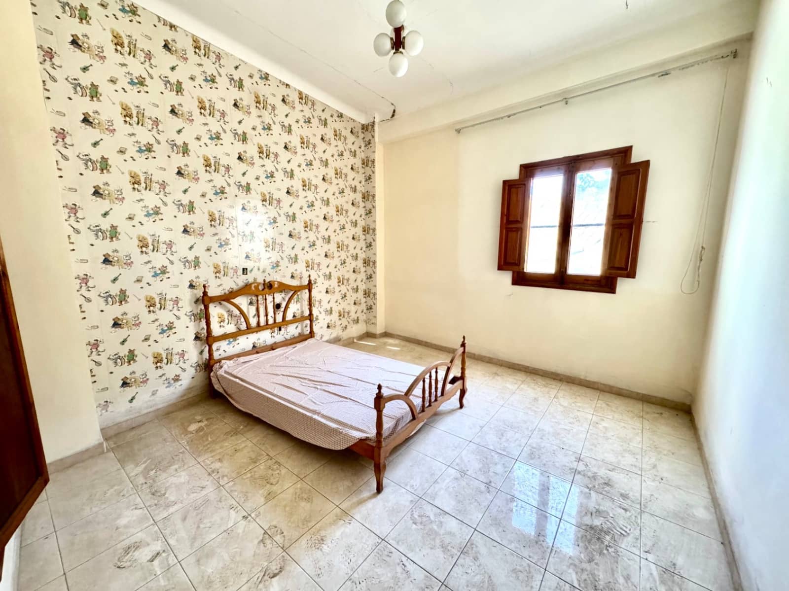 7 chambre Maison de Ville à vendre à Pego avec garage - 225 000 € (Ref: 9356596)