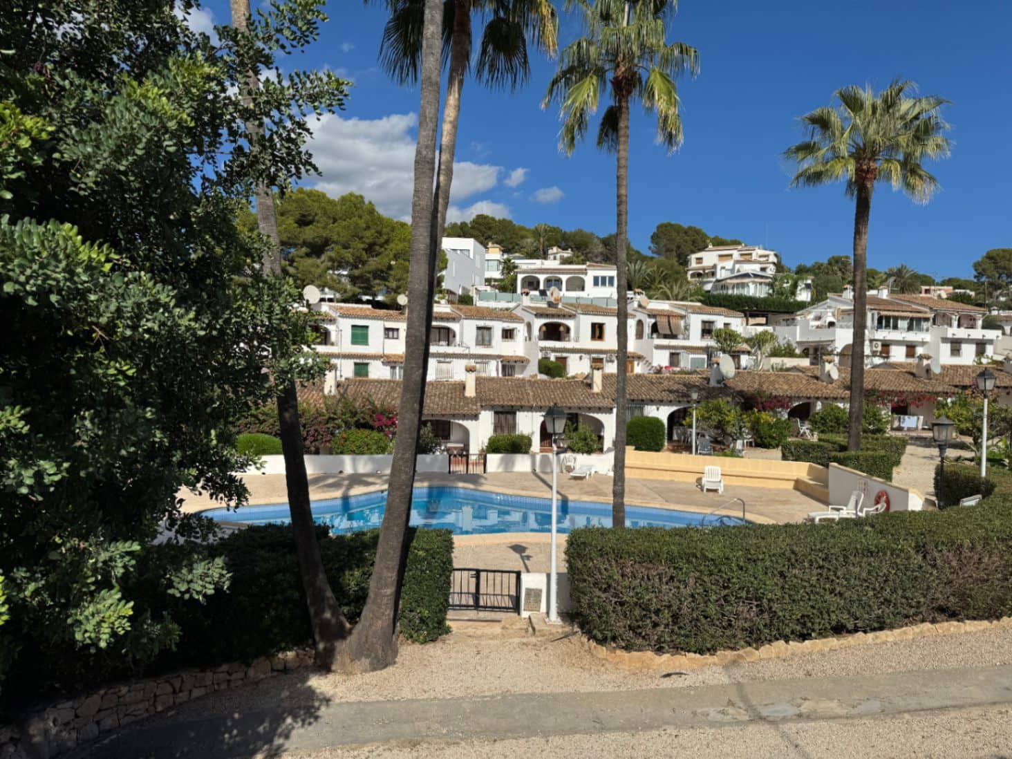 2 bedroom Bungalow for sale in Moraira with pool - € 310,000 (Ref: 9378529)