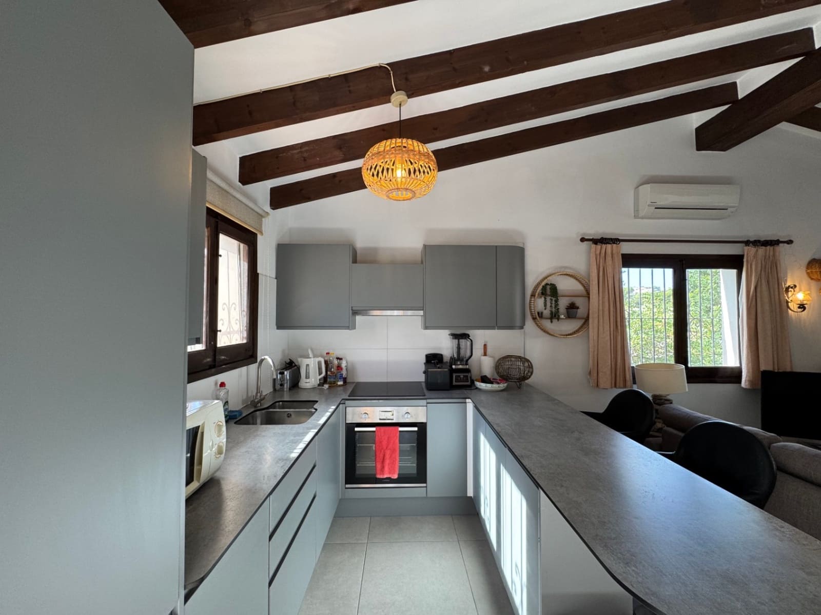 2 bedroom Bungalow for sale in Moraira with pool - € 310,000 (Ref: 9378529)