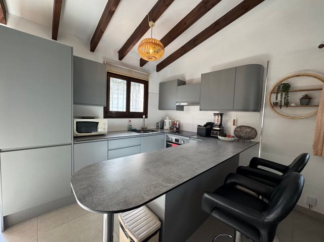 2 bedroom Bungalow for sale in Moraira, Teulada-Moraira with pool - € 310,000 (Ref: 9378529)