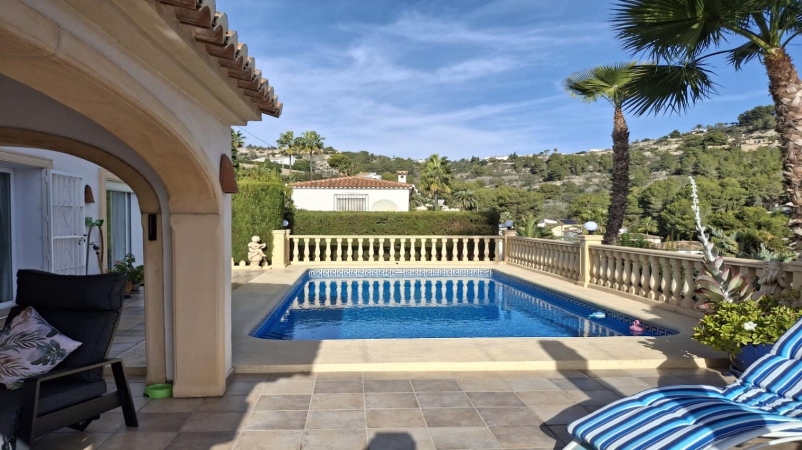 3 bedroom Villa for sale in Montemar with pool garage - € 525,000 (Ref: 9400334)