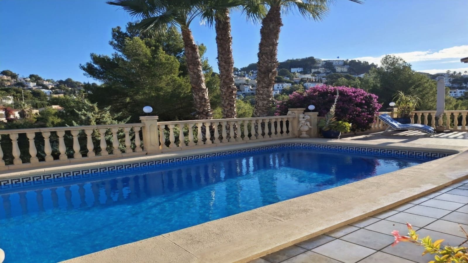 3 bedroom Villa for sale in Montemar with pool garage - € 525,000 (Ref: 9400334)