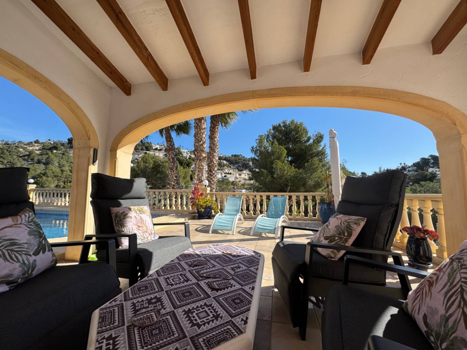 3 bedroom Villa for sale in Montemar with pool garage - € 499,000 (Ref: 9400334)