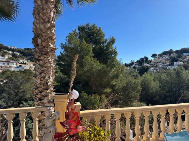 3 slaapkamer Villa te koop in Montemar, Benissa met zwembad garage - € 499.000 (Ref: 9400334)