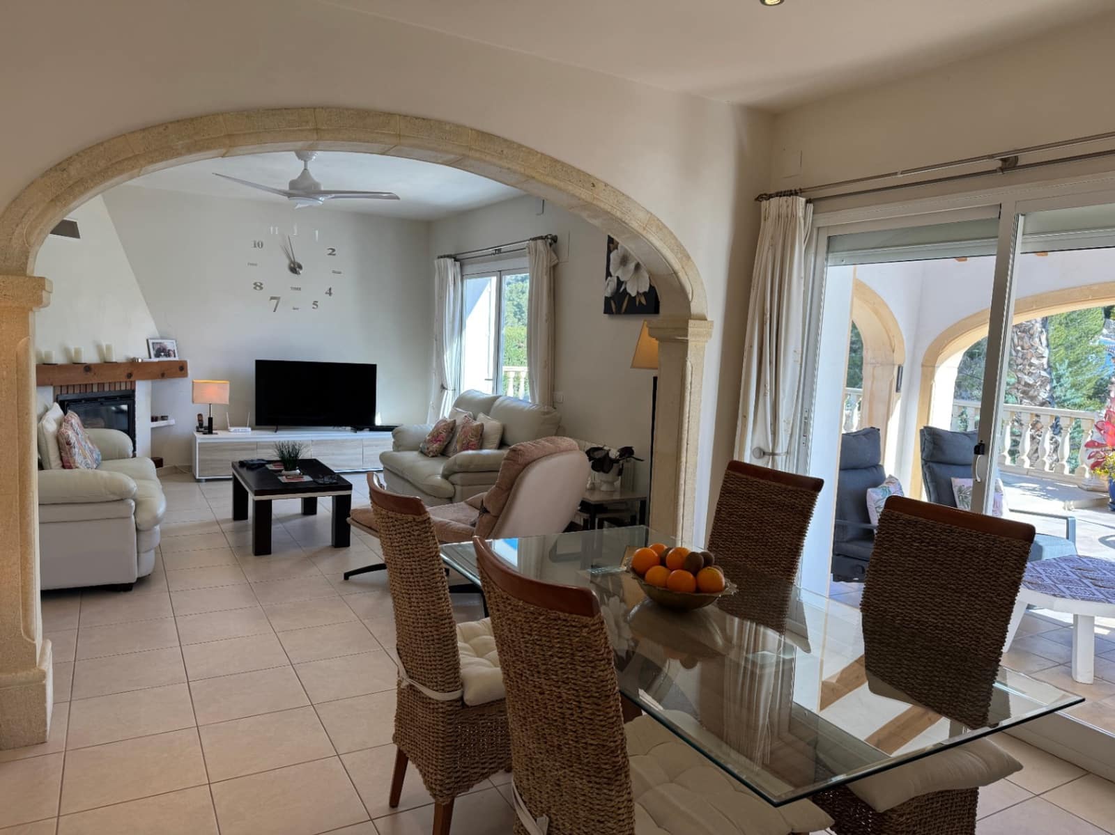3 bedroom Villa for sale in Montemar with pool garage - € 499,000 (Ref: 9400334)