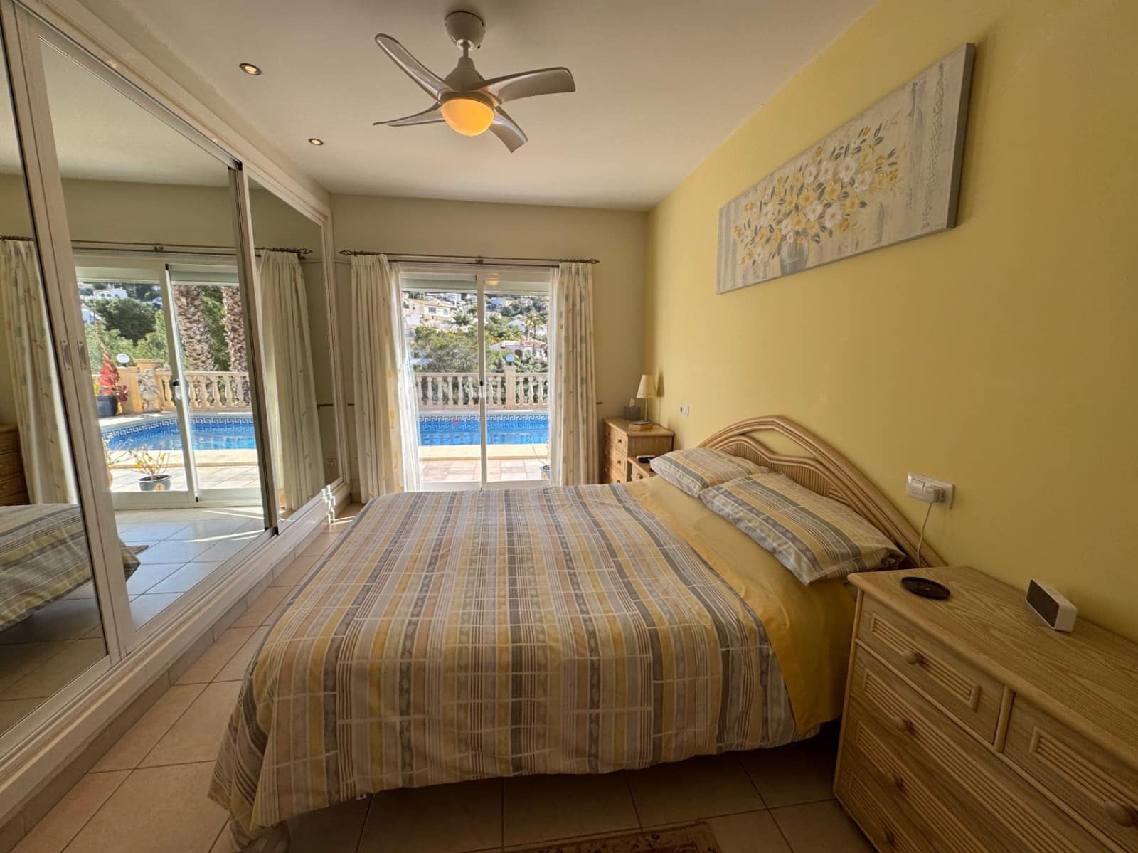 3 bedroom Villa for sale in Montemar with pool garage - € 499,000 (Ref: 9400334)