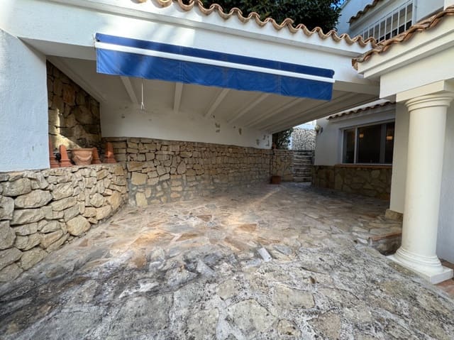 3 sovrum Villa till salu i Moraira, Teulada-Moraira med garage - 550 000 € (Ref: 9436628)