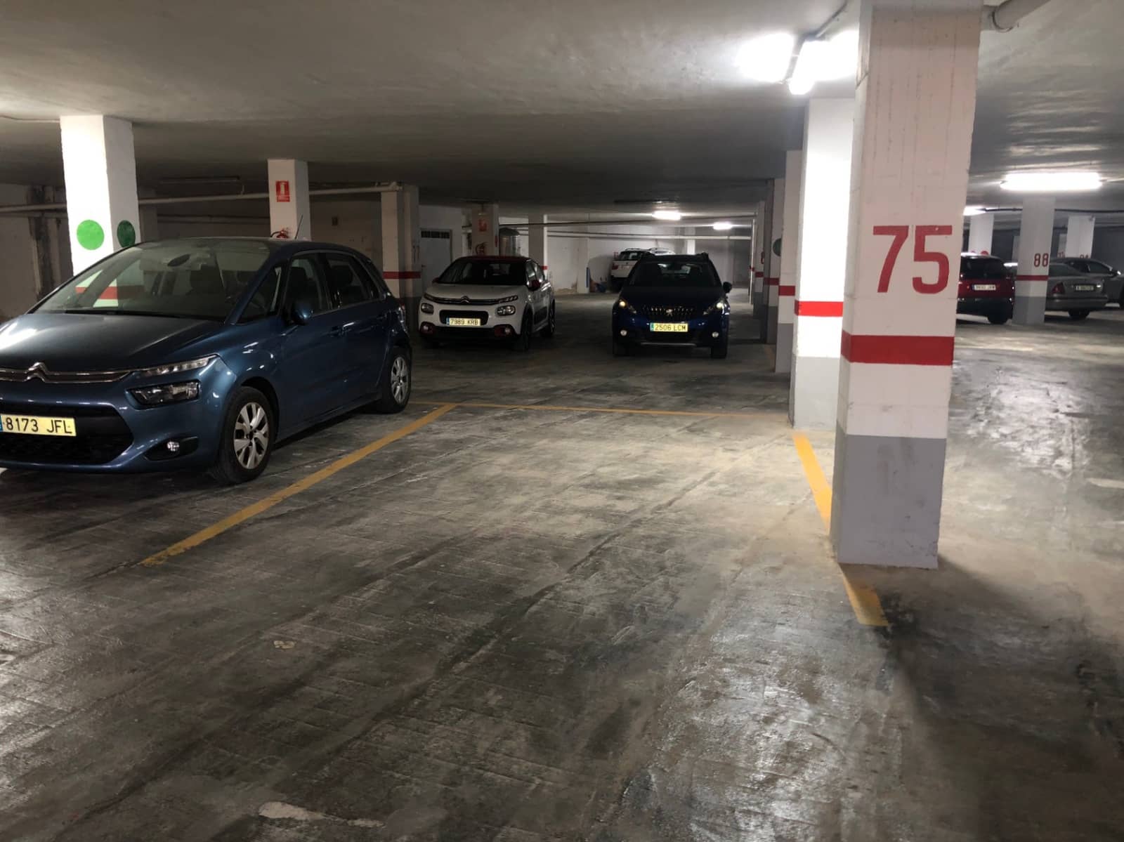 Garage te huur in Moraira - € 100 (Ref: 9436630)