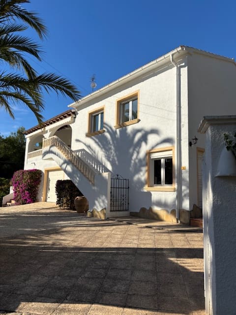 3 quarto Moradia para venda em Moraira com piscina garagem - 695 000 € (Ref: 9471997)