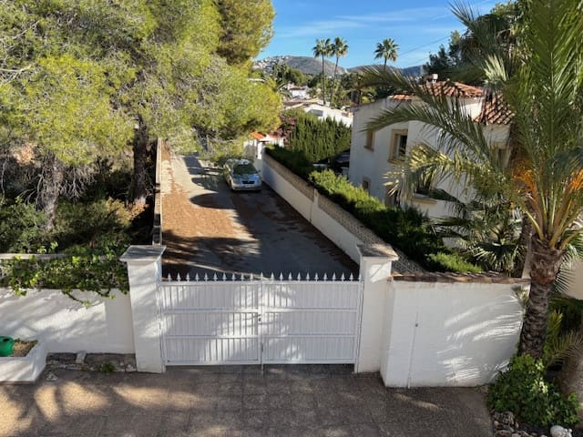 3 quarto Moradia para venda em Moraira com piscina garagem - 695 000 € (Ref: 9471997)