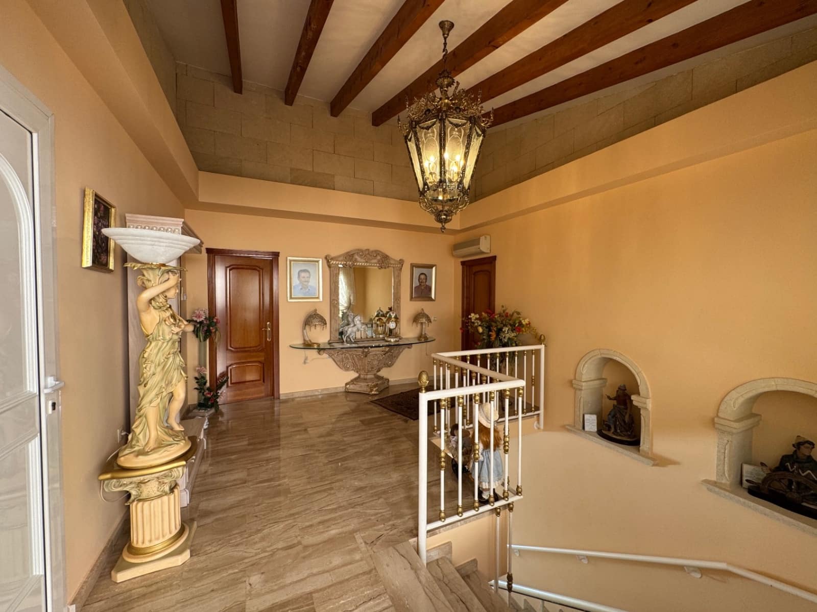 3 Zimmer Villa zu verkaufen in Montemar mit Garage - 1.495.000 € (Ref: 9558294)