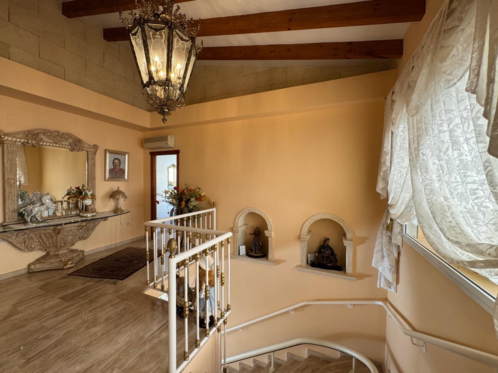 3 Zimmer Villa zu verkaufen in Montemar mit Garage - 1.495.000 € (Ref: 9558294)