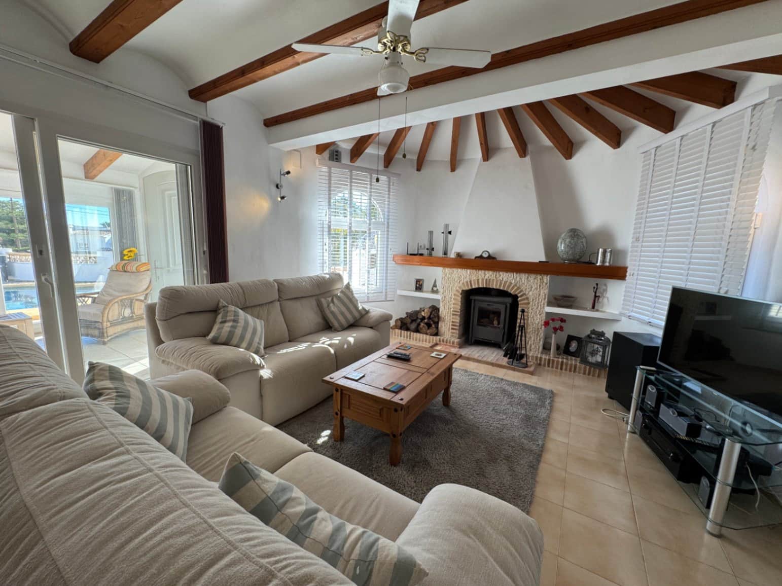 2 soverom Villa til salgs i Moraira med svømmebasseng garasje - € 510 000 (Ref: 9558296)