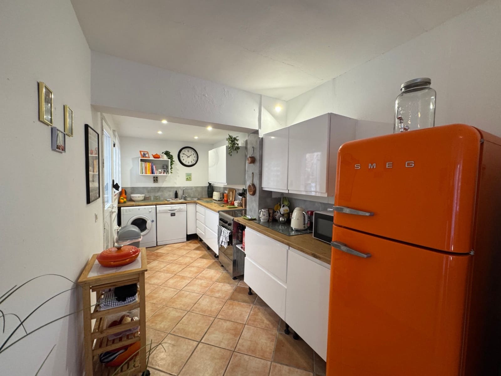 3 makuuhuone Huoneisto myytävänä paikassa Benissa mukana 
autotalli - 475 000 € (Ref: 9558297)