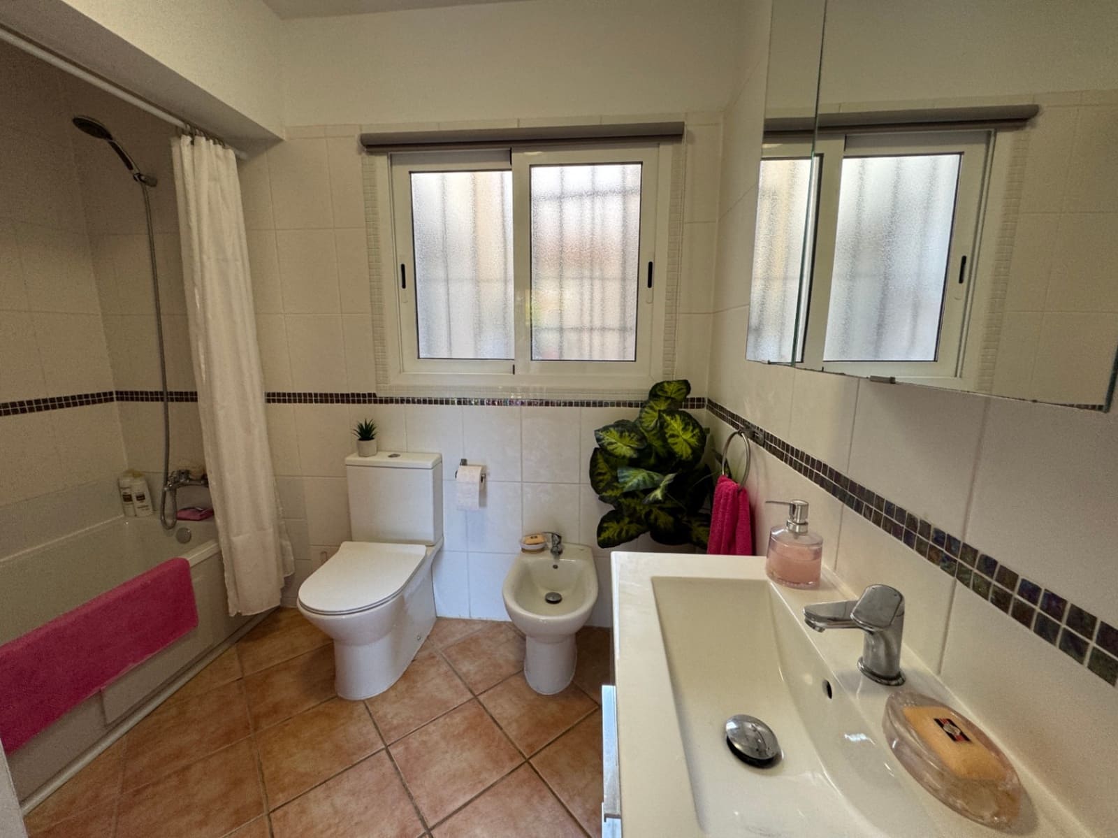 3 makuuhuone Huoneisto myytävänä paikassa Benissa mukana 
autotalli - 475 000 € (Ref: 9558297)