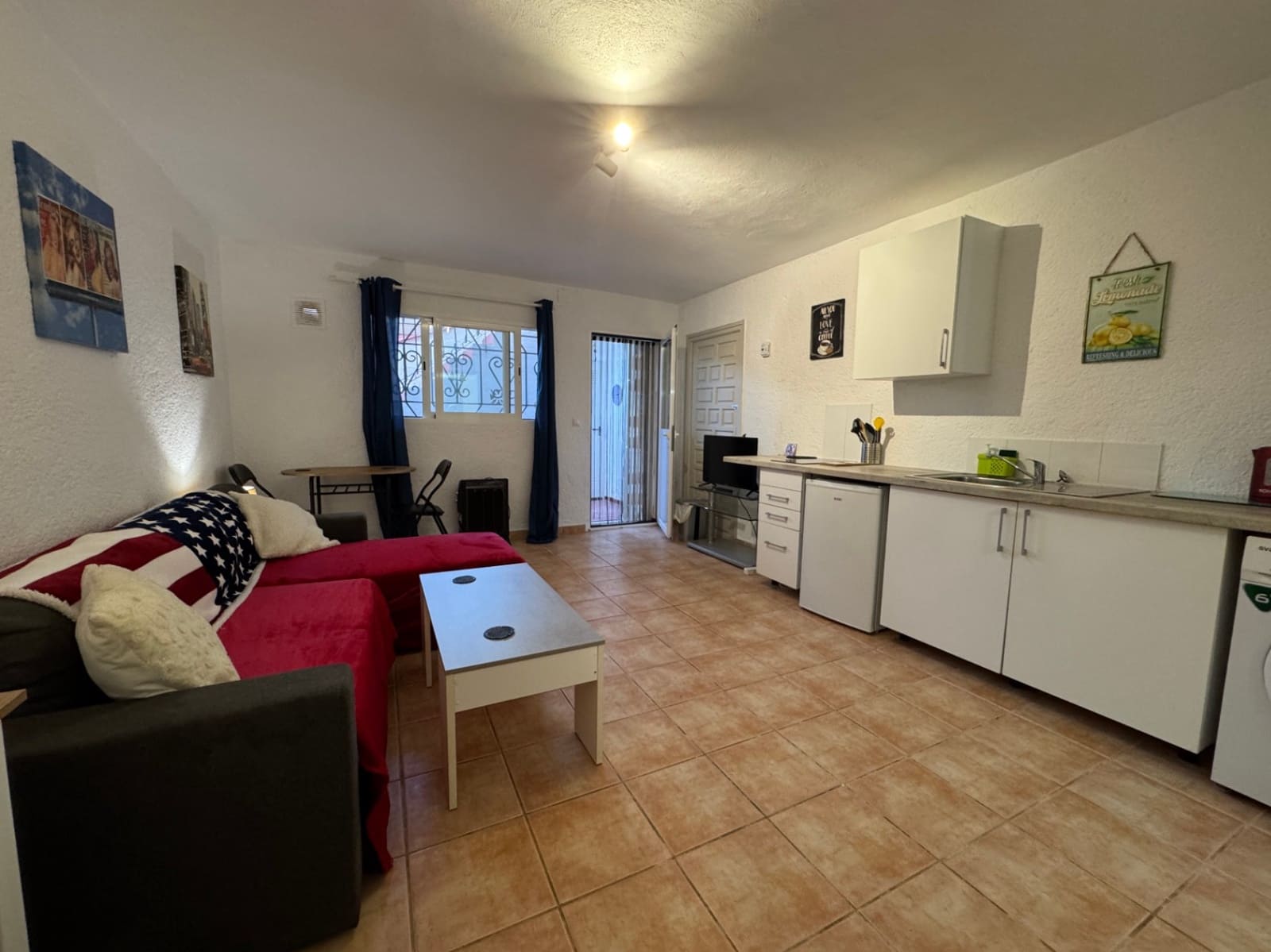 3 makuuhuone Huoneisto myytävänä paikassa Benissa mukana 
autotalli - 475 000 € (Ref: 9558297)