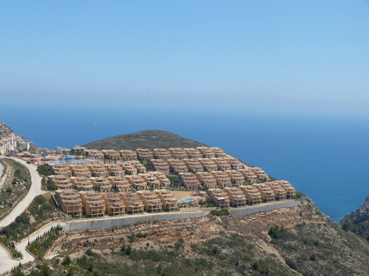 2 sovrum Lägenhet till salu i Cumbre del Sol med pool - 190 000 € (Ref: 9576879)