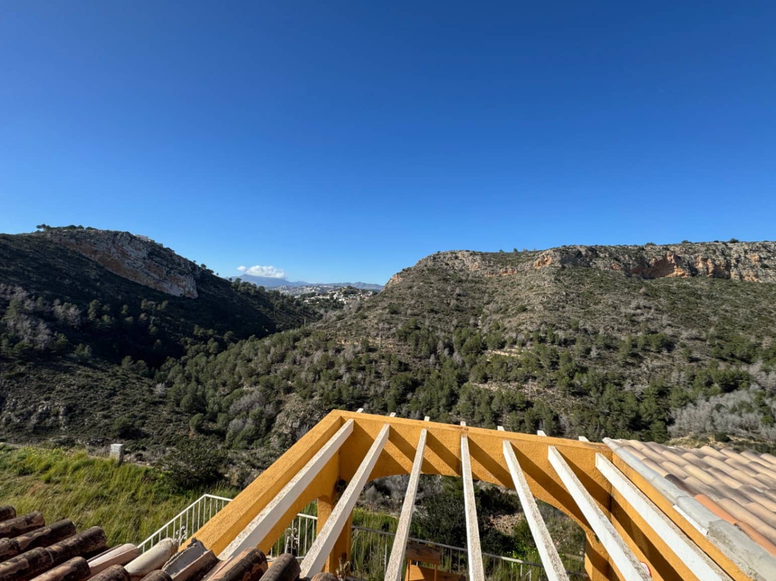 2 sovrum Lägenhet till salu i Cumbre del Sol med pool - 190 000 € (Ref: 9576879)