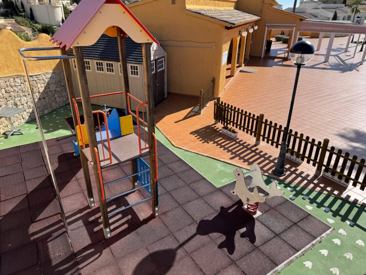 2 sovrum Lägenhet till salu i Cumbre del Sol med pool - 190 000 € (Ref: 9576879)