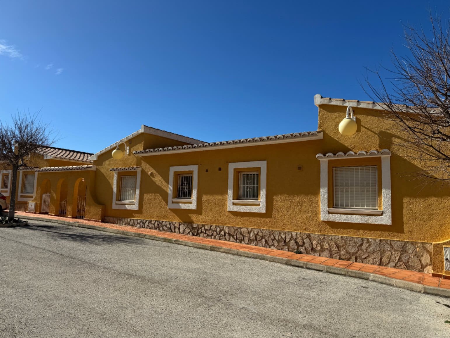 2 sovrum Lägenhet till salu i Cumbre del Sol med pool - 190 000 € (Ref: 9576879)