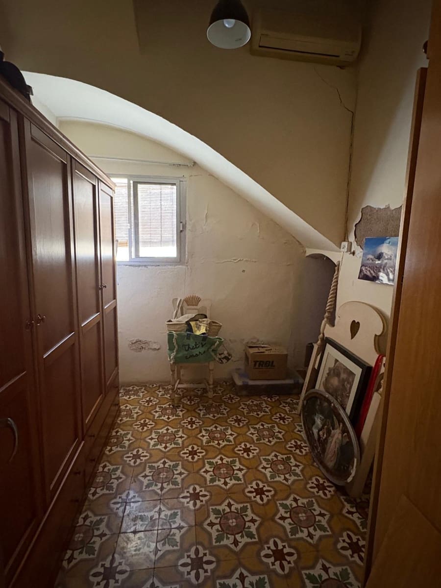 4 quarto Casa em Banda para venda em Orba com garagem - 299 000 € (Ref: 9576880)