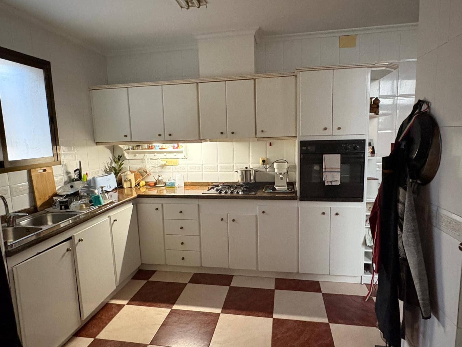 4 quarto Casa em Banda para venda em Orba com garagem - 299 000 € (Ref: 9576880)