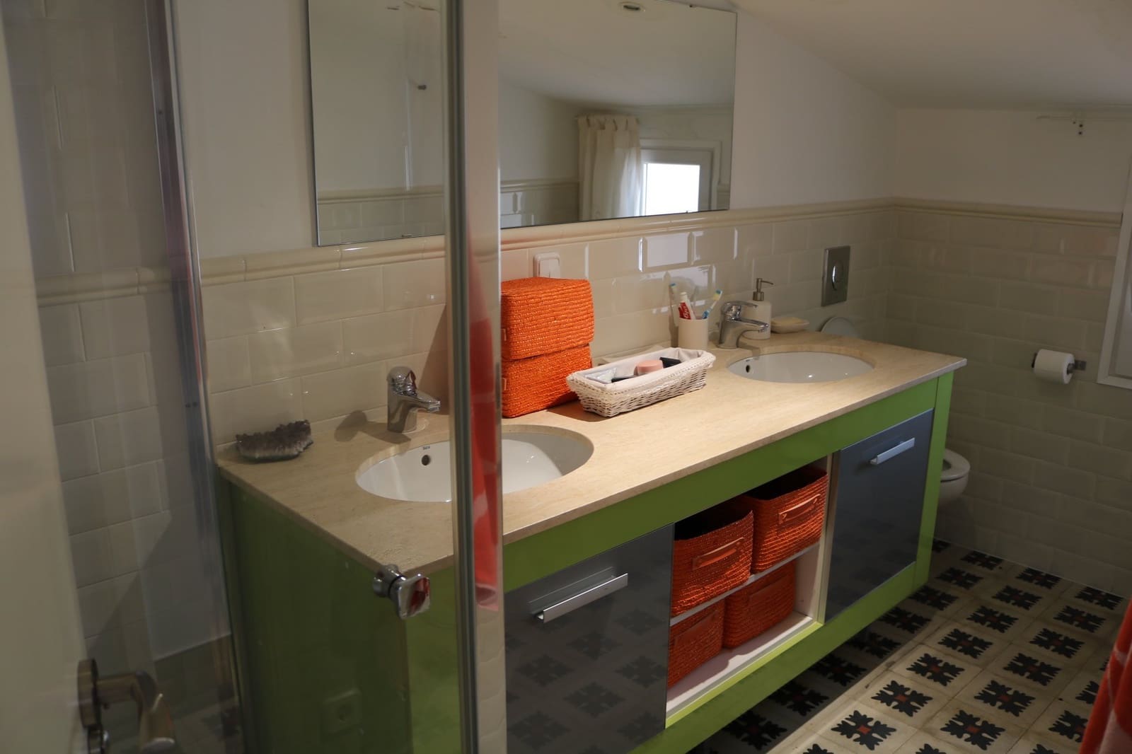 4 quarto Casa em Banda para venda em Orba com garagem - 299 000 € (Ref: 9576880)