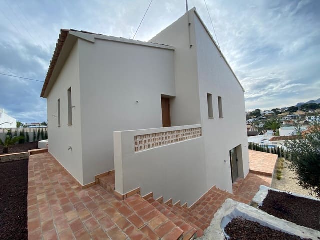 3 sovrum Villa till salu i Benissa med pool garage - 875 000 € (Ref: 9576881)