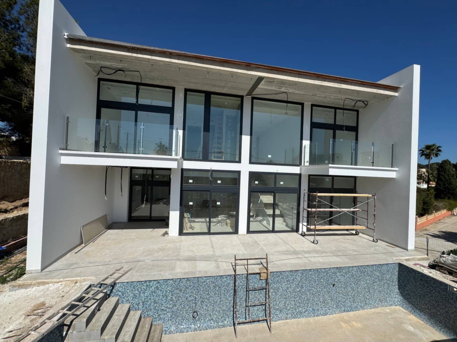 3 sypialnia Willa na sprzedaż w Calpe / Calp z basenem garażem - 1 099 000 € (Ref: 9576887)