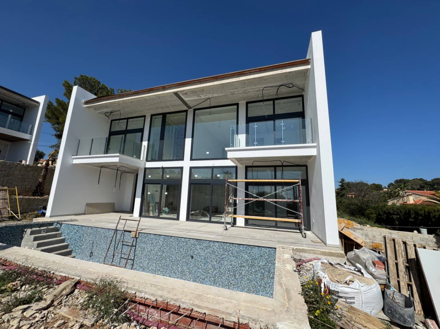 3 sypialnia Willa na sprzedaż w Calpe / Calp z basenem garażem - 1 099 000 € (Ref: 9576887)