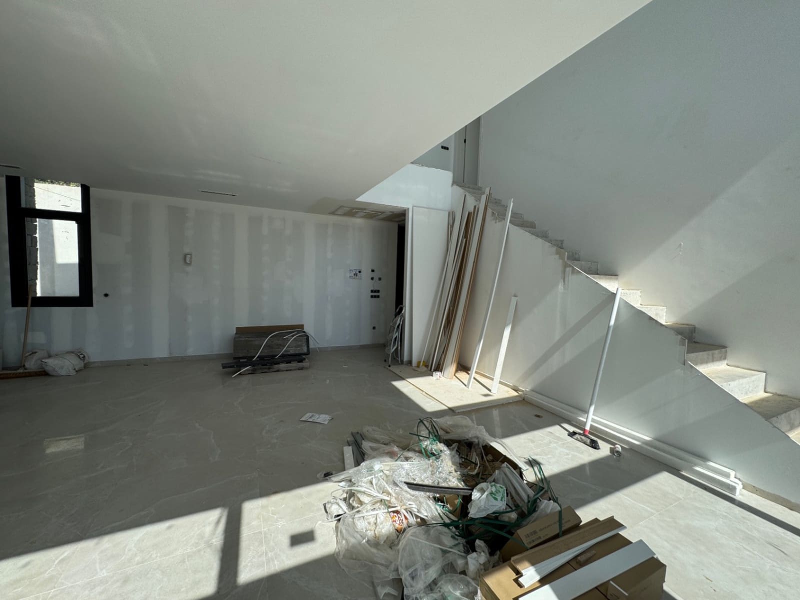 3 sypialnia Willa na sprzedaż w Calpe / Calp z basenem garażem - 1 099 000 € (Ref: 9576887)