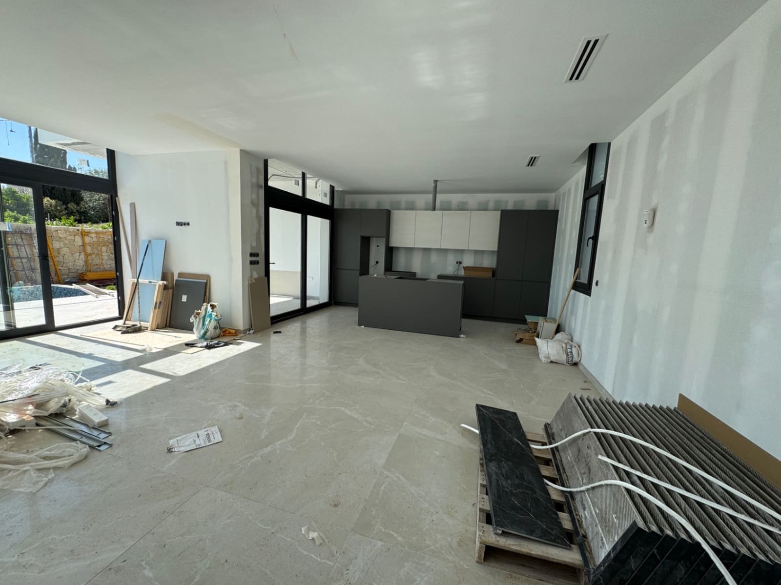 3 sypialnia Willa na sprzedaż w Calpe / Calp z basenem garażem - 1 099 000 € (Ref: 9576887)