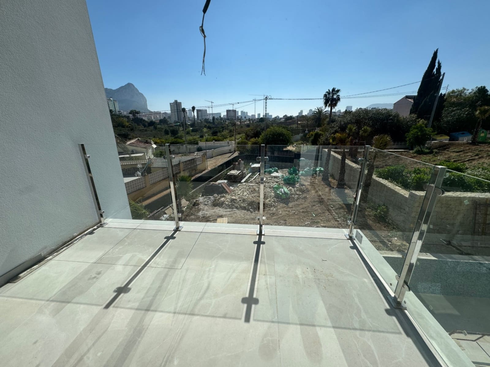 3 sypialnia Willa na sprzedaż w Calpe / Calp z basenem garażem - 1 099 000 € (Ref: 9576887)