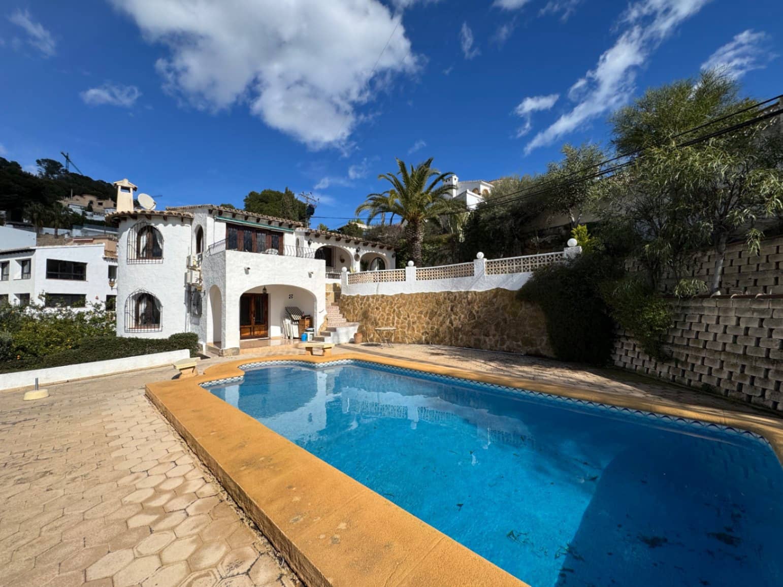 3 slaapkamer Villa te koop in Benissa met zwembad garage - € 465.000 (Ref: 9585254)