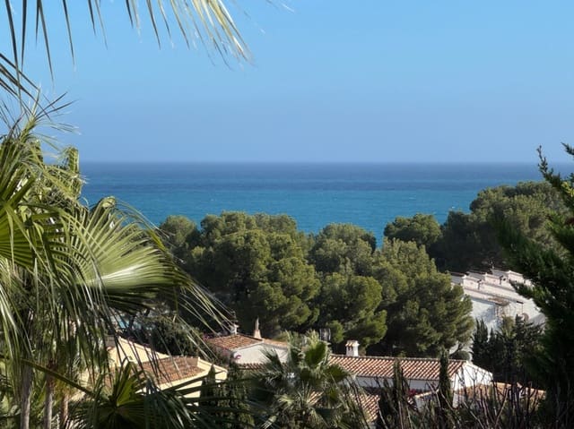 3 bedroom Villa for sale in Benissa with pool garage - € 950,000 (Ref: 9639915)