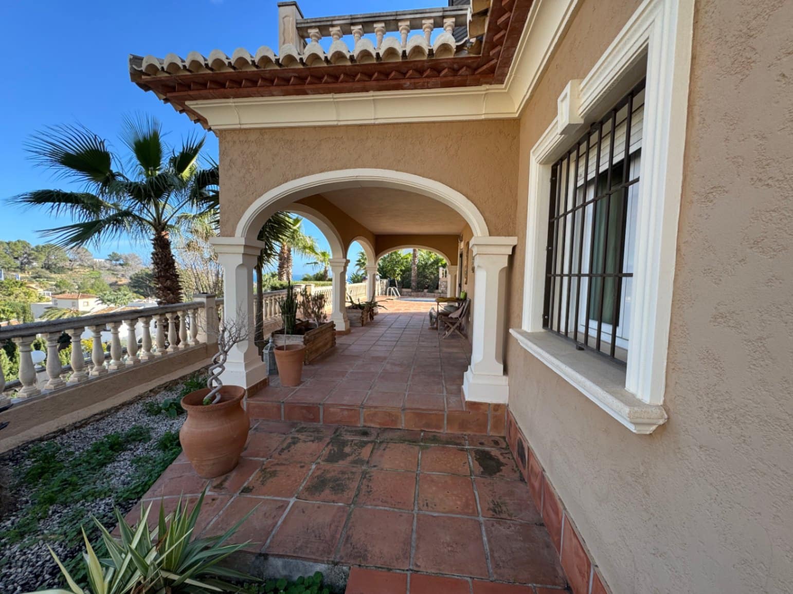 3 bedroom Villa for sale in Benissa with pool garage - € 950,000 (Ref: 9639915)