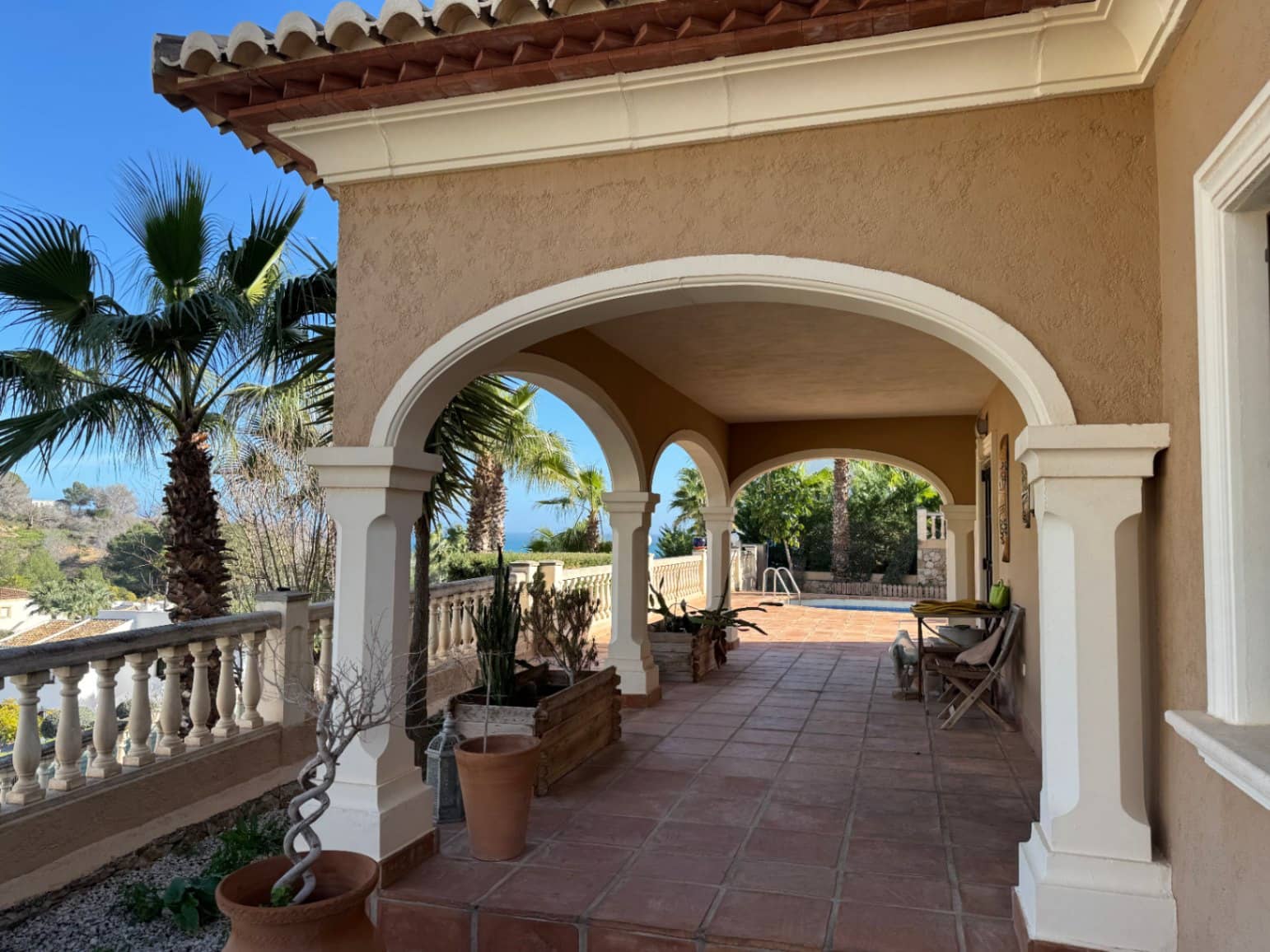 3 bedroom Villa for sale in Benissa with pool garage - € 950,000 (Ref: 9639915)