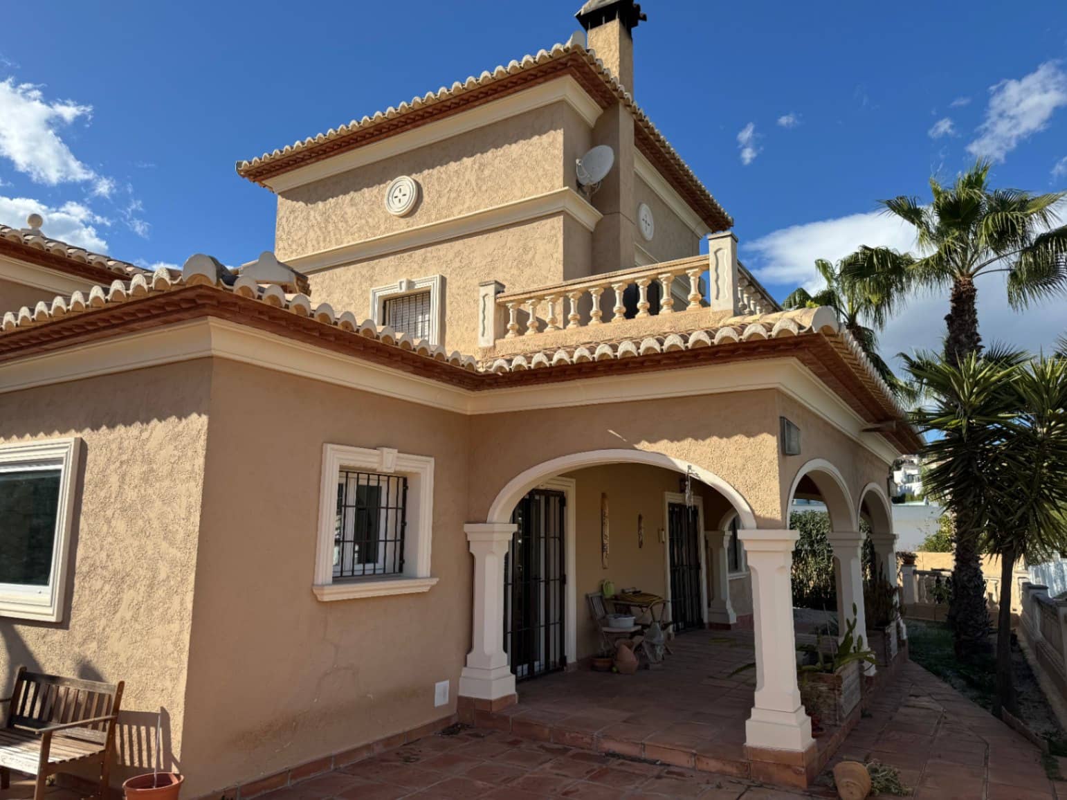 3 bedroom Villa for sale in Benissa with pool garage - € 950,000 (Ref: 9639915)