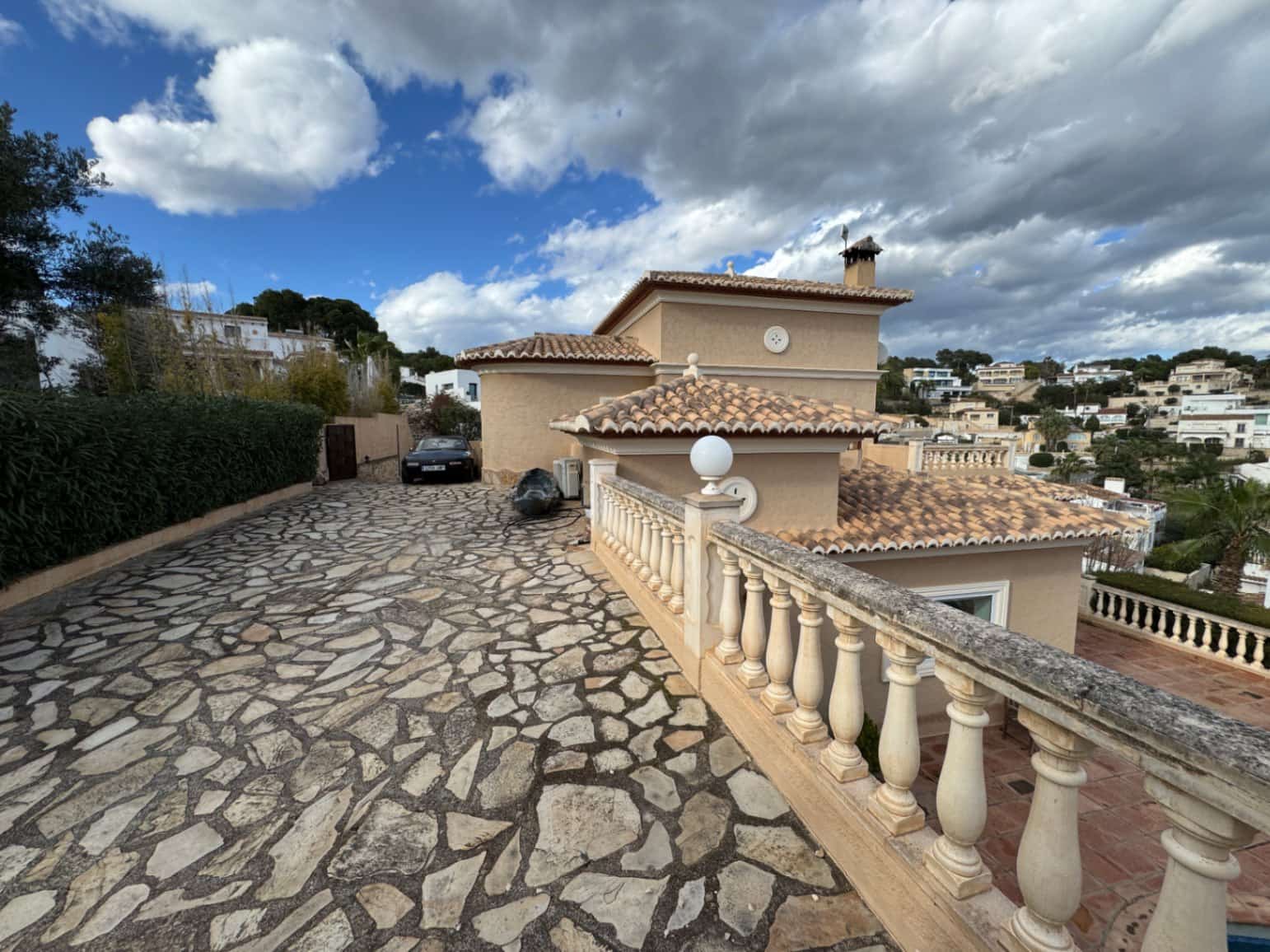 3 bedroom Villa for sale in Benissa with pool garage - € 950,000 (Ref: 9639915)