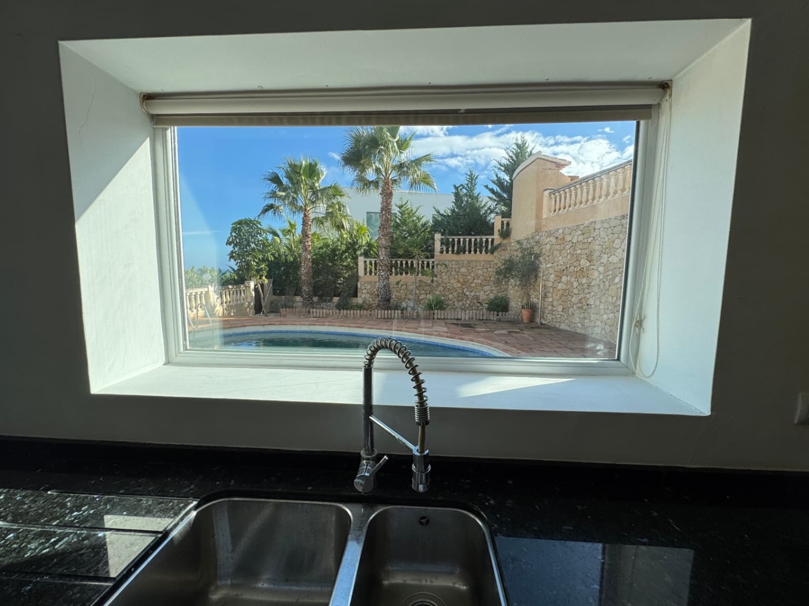 3 bedroom Villa for sale in Benissa with pool garage - € 950,000 (Ref: 9639915)