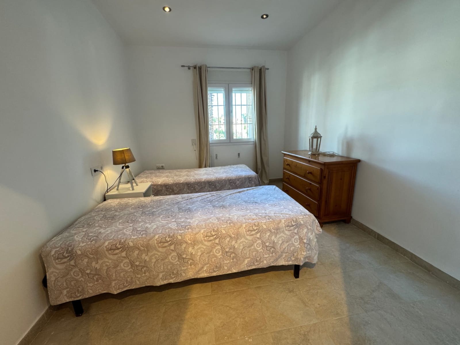 3 bedroom Villa for sale in Benissa with pool garage - € 950,000 (Ref: 9639915)